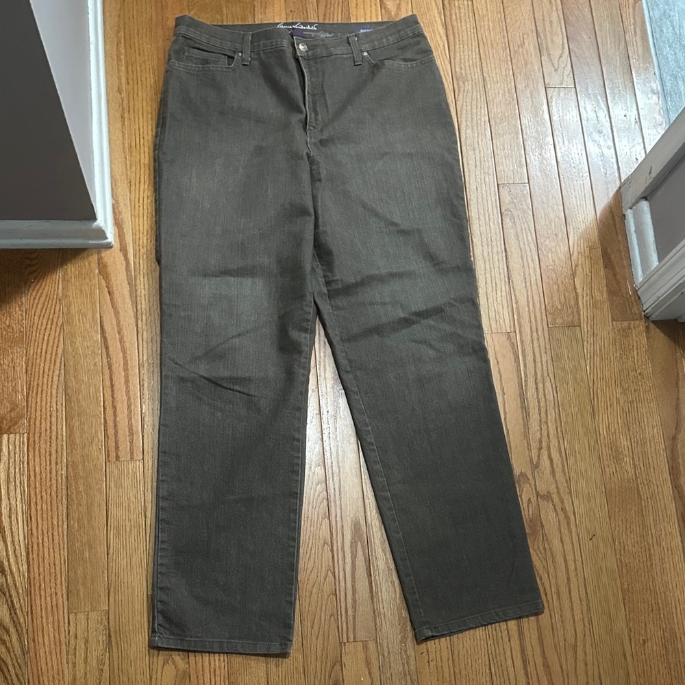 Gloria Vanderbilt Women's Straight Leg Jeans - Dark Brown